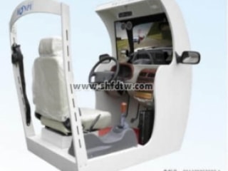 交互式主被动智能汽车驾驶培训模拟器