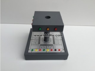 十字路口交通灯实训模型 十字路口交通灯实物教学模型 交通灯实训模型 交通灯模型实训设备