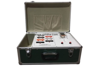 汽车电工智能判断接线实验箱,汽车电工教学实训仪器