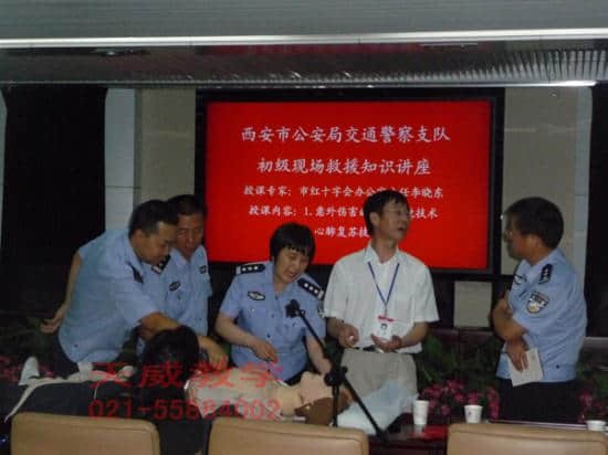 半身心肺复苏模拟人(图13)