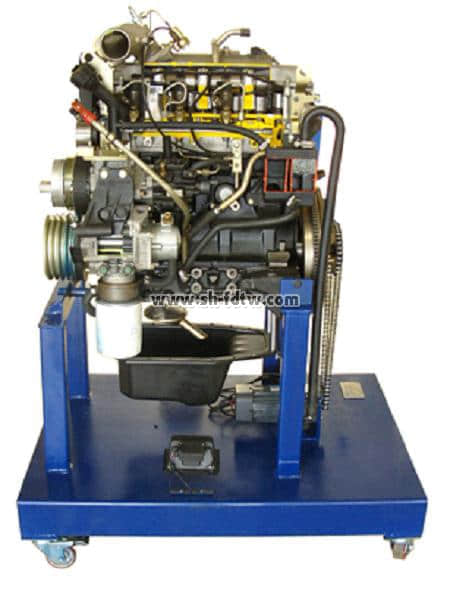 柴油机发动机解剖模型(图1)