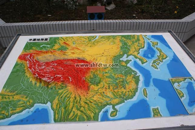 中国立体地形模型 中国立体地形教学模型 中国立体地形实验室模型(图1)