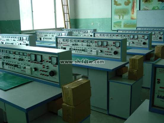 通用电工、电子、高频电路综合实验台 (图2)
