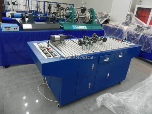 模具CD解说陈列柜,示教陈列柜,机械展示会(图35)