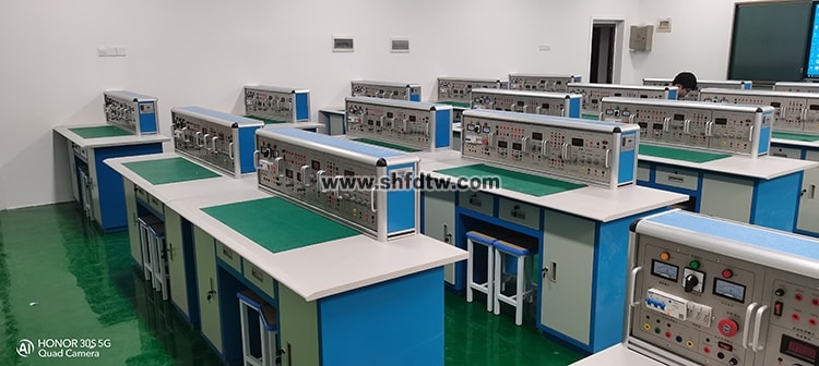 通用电工电子实验室设备 电工电子实验台 通用智能型电工.电子实验室成套设备(图1)