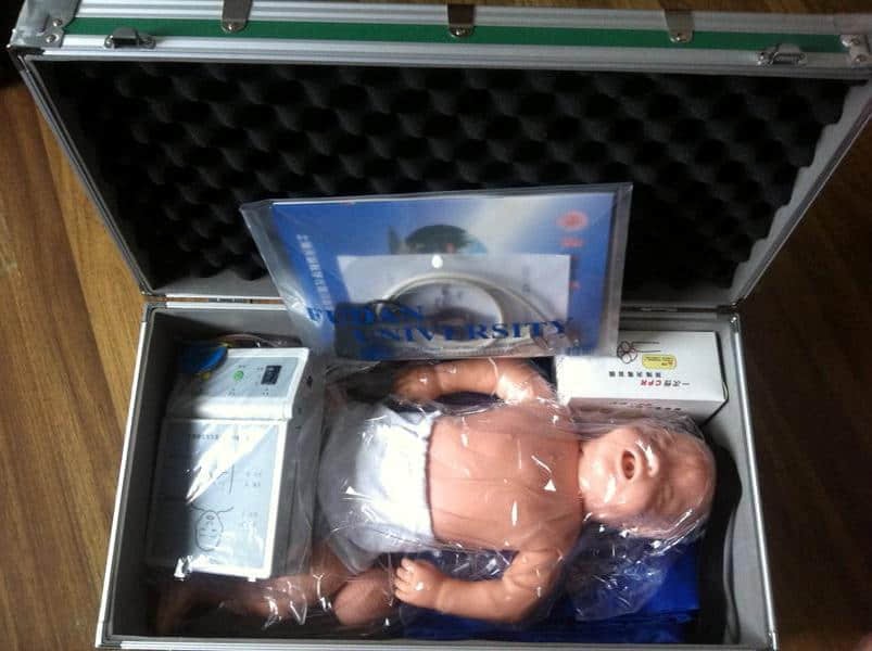 婴儿复苏模拟人  新生儿窒息复苏模型 新生儿窒息复苏模型 新生儿急救训练模拟人(图2)