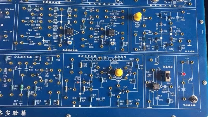 数模电综合实验箱(图7)