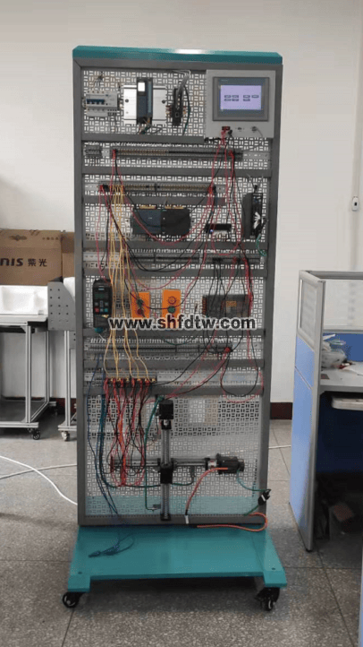 PLC综合实训系统 PLC控制实训设备 PLC步进伺服控制综合实训台 PLC可编程控制器综合实验设备 (图1)
