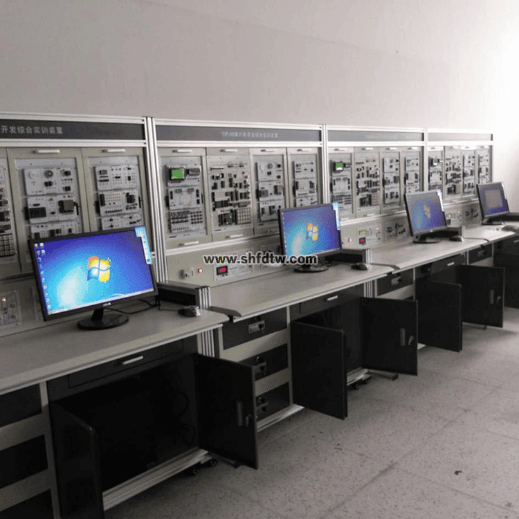 单片机创新型综合实验装置,创新型单片机开发应用实训装置(图1)