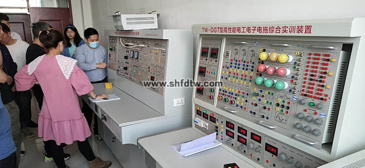 高性能电工电子电拖综合实训装置(图3)