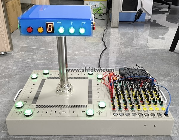 十字路口交通灯实训系统 交通灯实训模型 交通灯实物模型(图1)